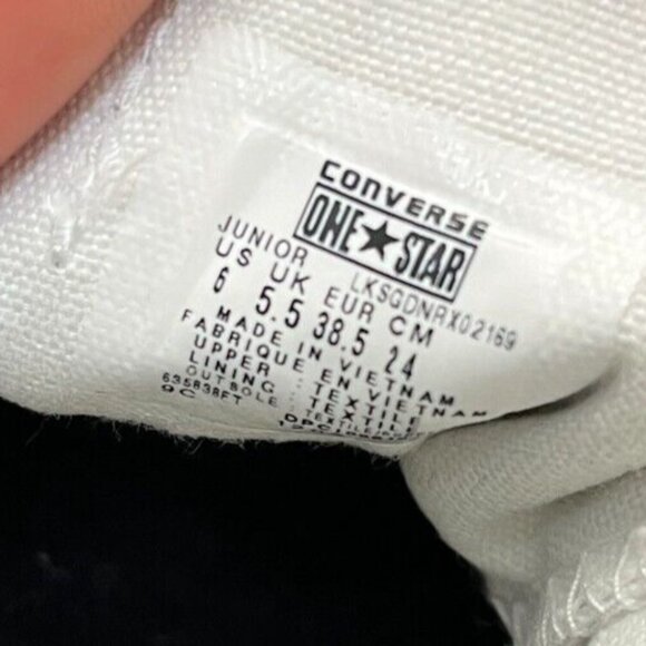 Converse One Star Doodle Graffiti Boys Size 6Y White Walking Shoes Sneakers - Picture 9 of 11